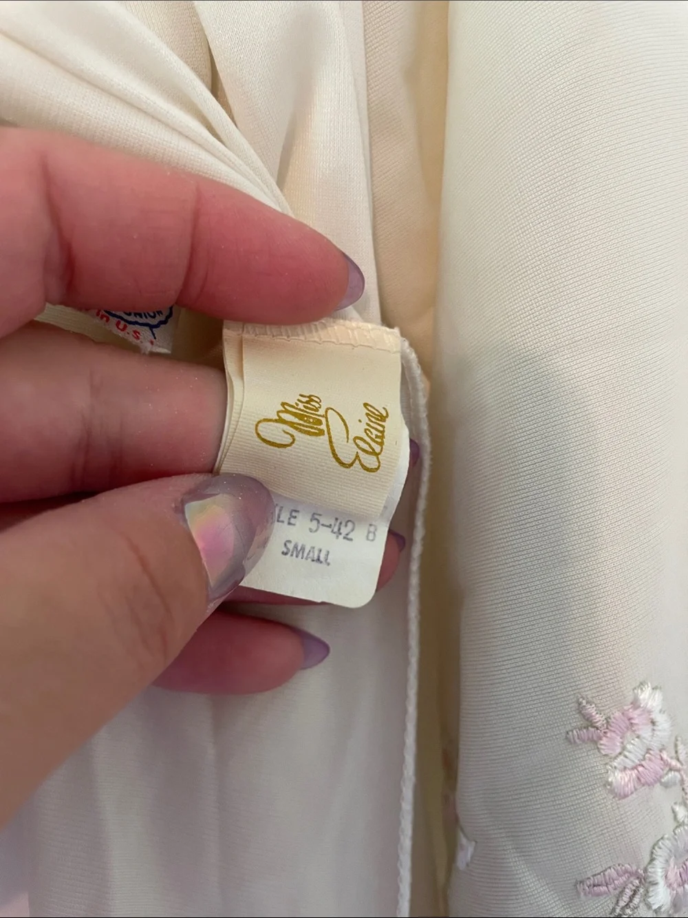 Vintage Women's Cream Lace-Trim Nightgown